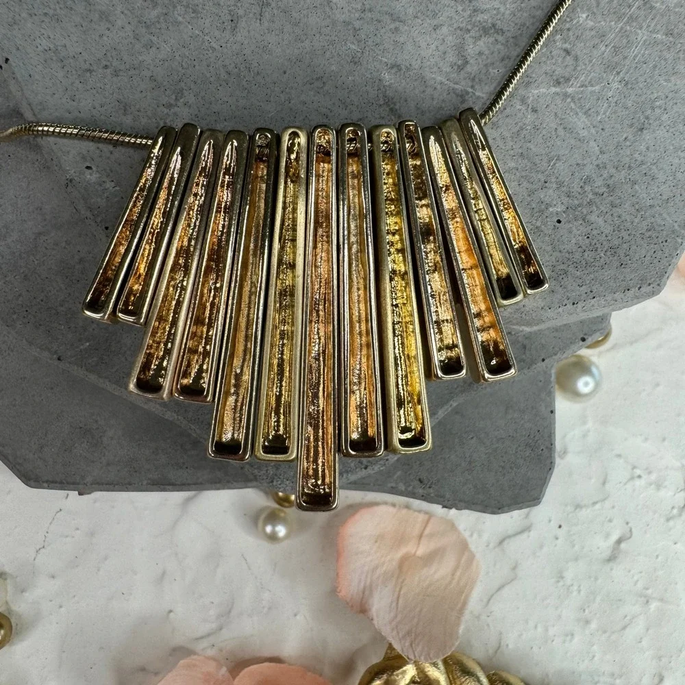 Gold Tone Geometric Bar Statement Necklace‎